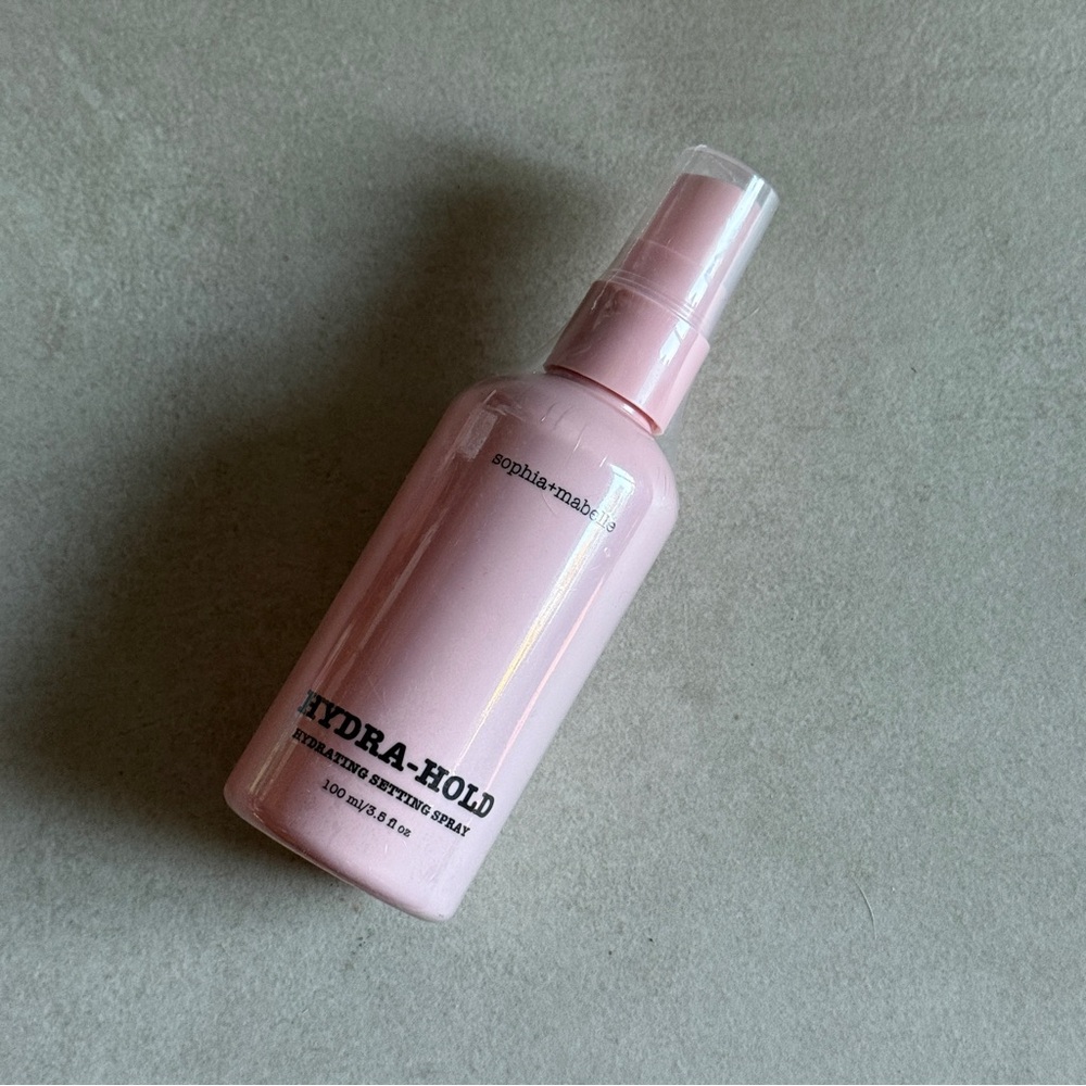 Sophia + Mabelle Hydra-Hold Hydrating Setting Spray